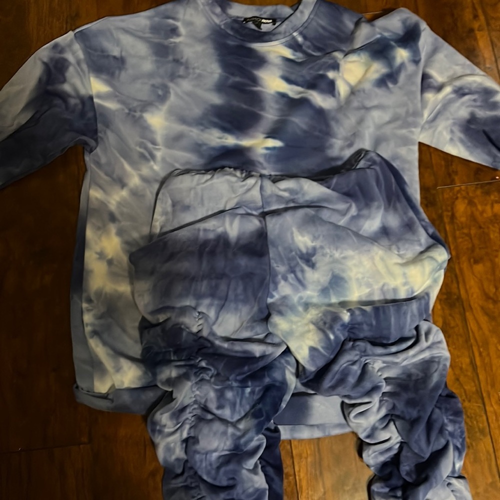 Fashion Nova 2 piece outfit size small